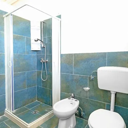 Apart-hotel Contrada Schite 4*